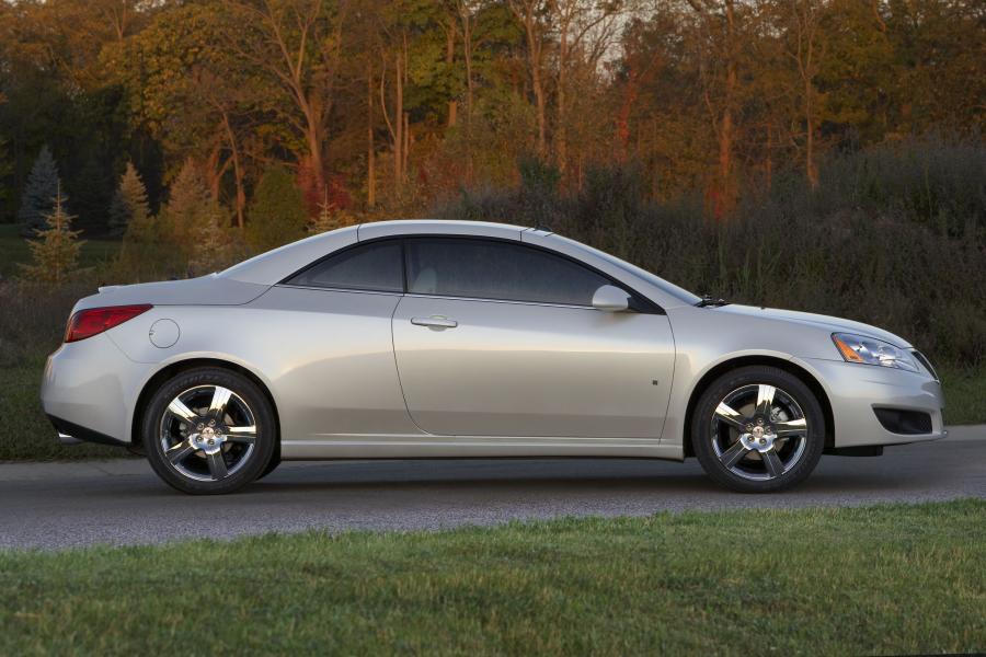 Pontiac G6 GT Convertible 2009 года  (фото 3 из 8)